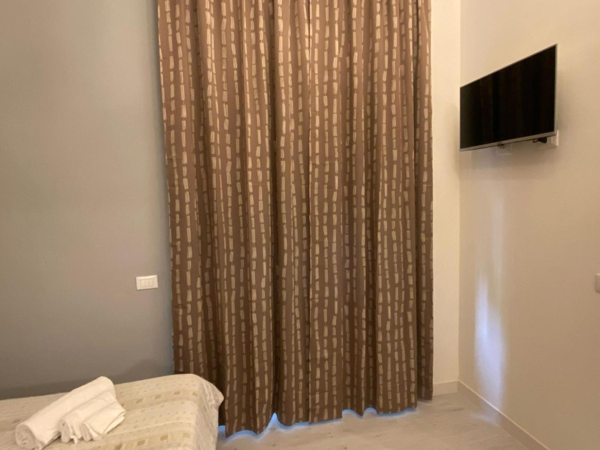 Villa Giove Rooms Prato  Eksteriør bilde
